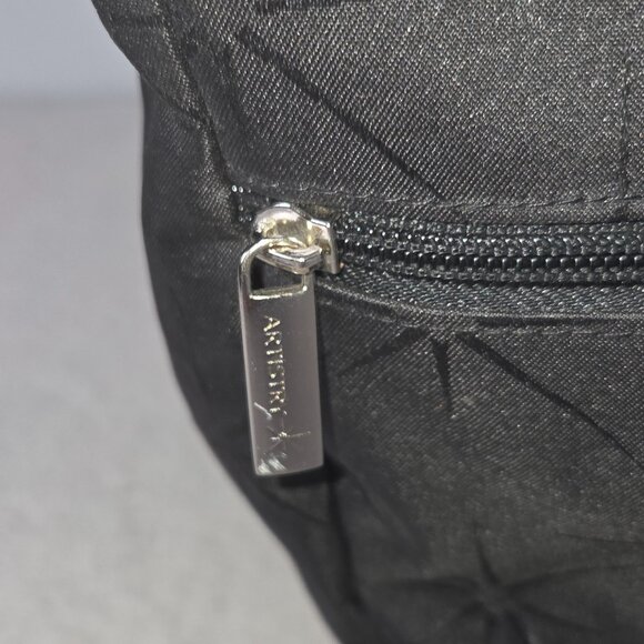 Artistry Black Travel Tote Bag — Starburst Pattern, Zip Top, Shoulder Straps - Picture 5 of 9